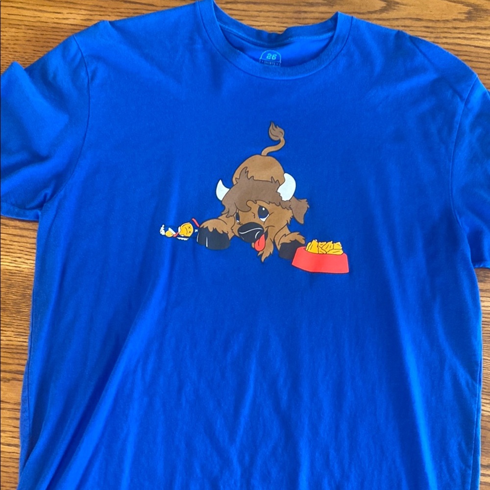 Blue Graphic T-Shirt with Buffalo Design